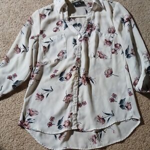 BCX Cream and Pink Floral Blouse